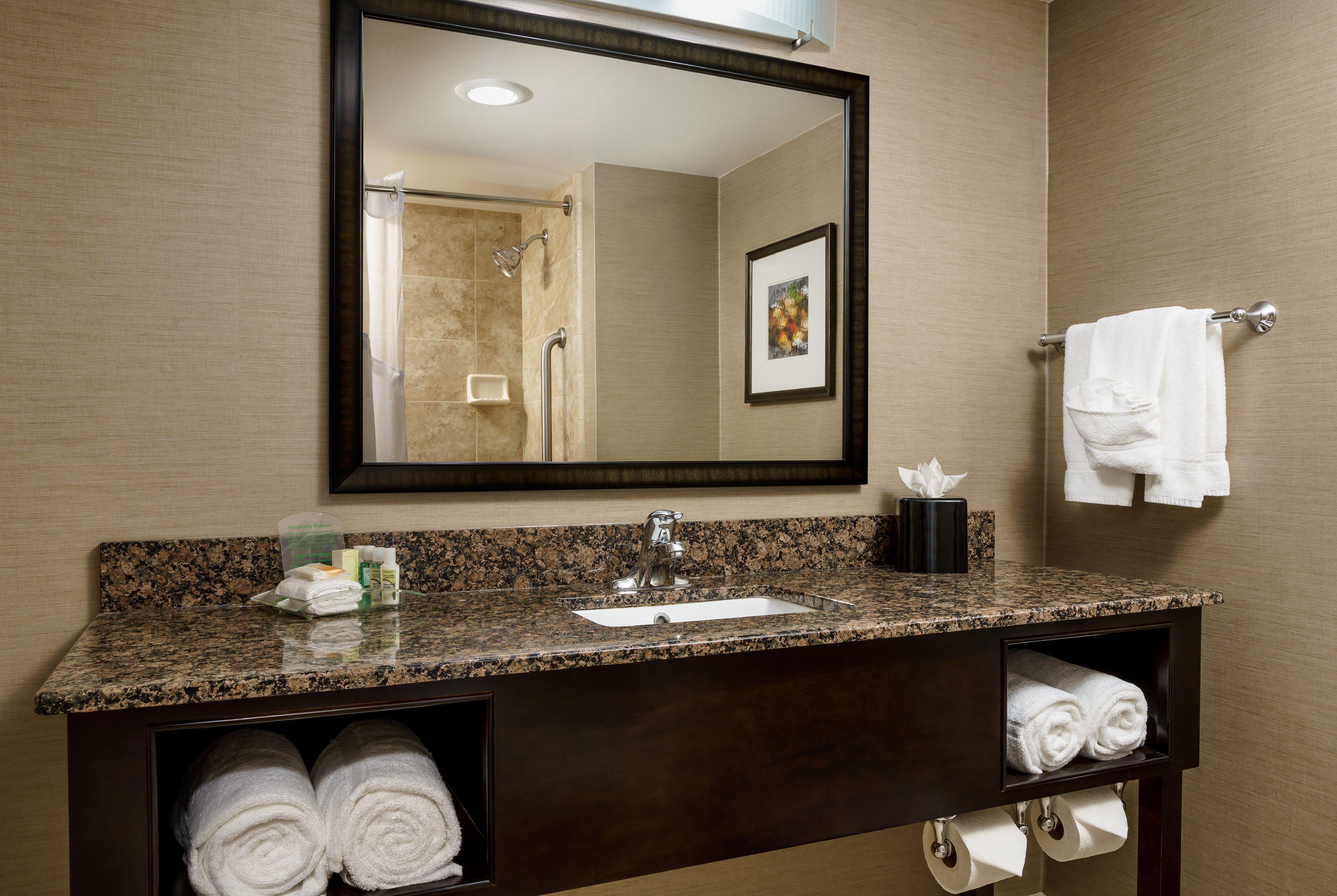 Holiday Inn Charlotte University By Ihg Zewnętrze zdjęcie