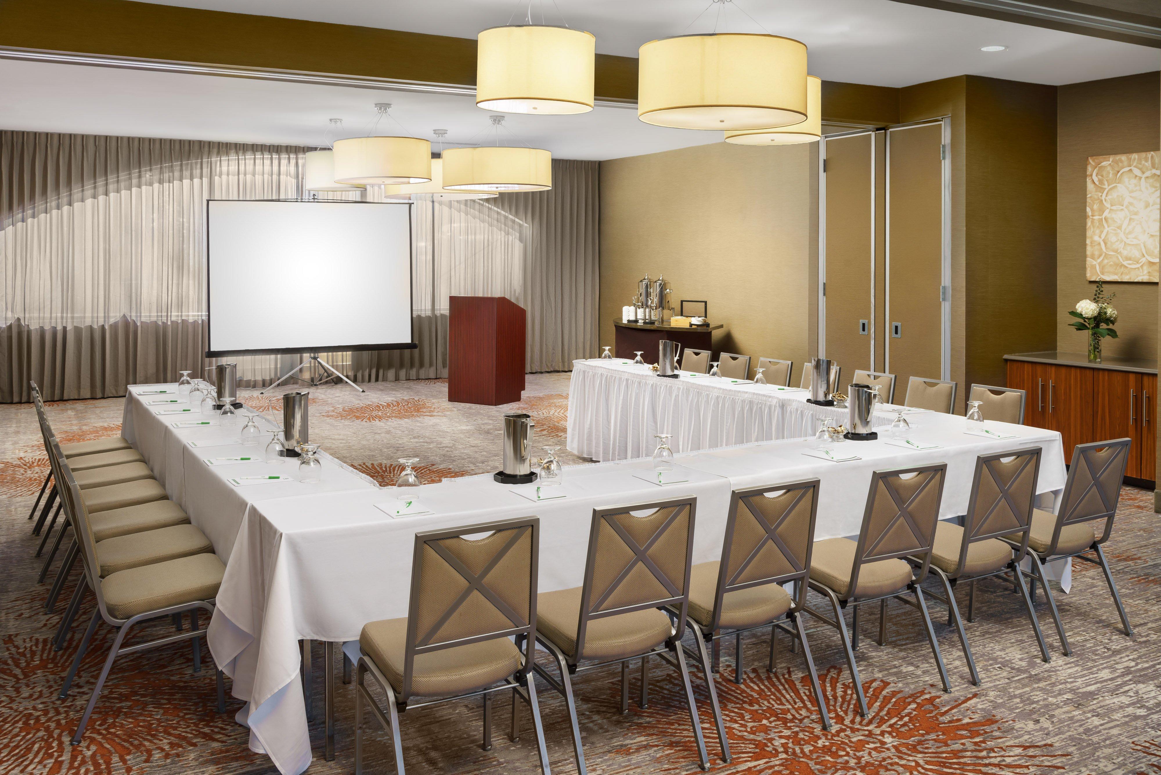 Holiday Inn Charlotte University By Ihg Zewnętrze zdjęcie