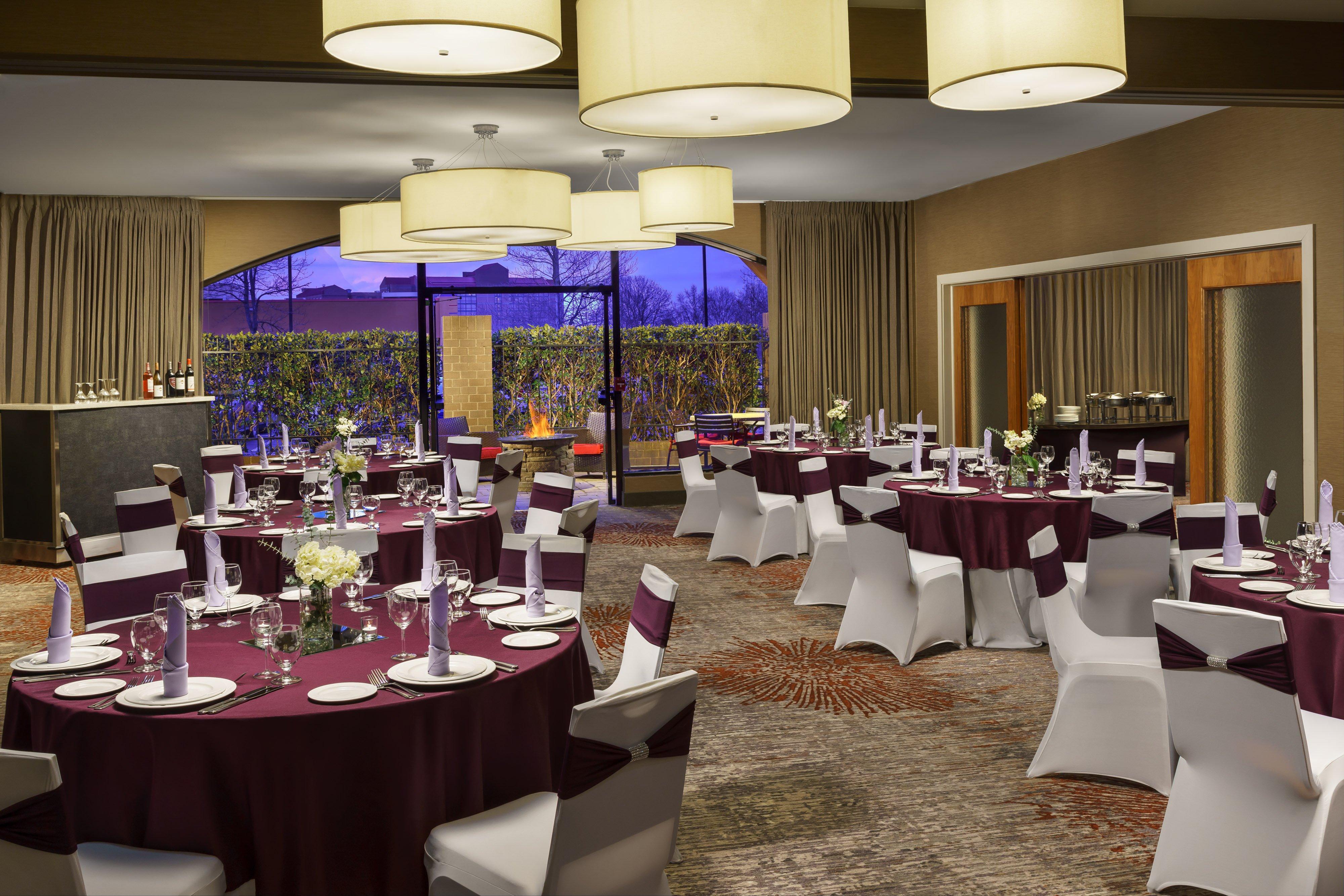 Holiday Inn Charlotte University By Ihg Zewnętrze zdjęcie