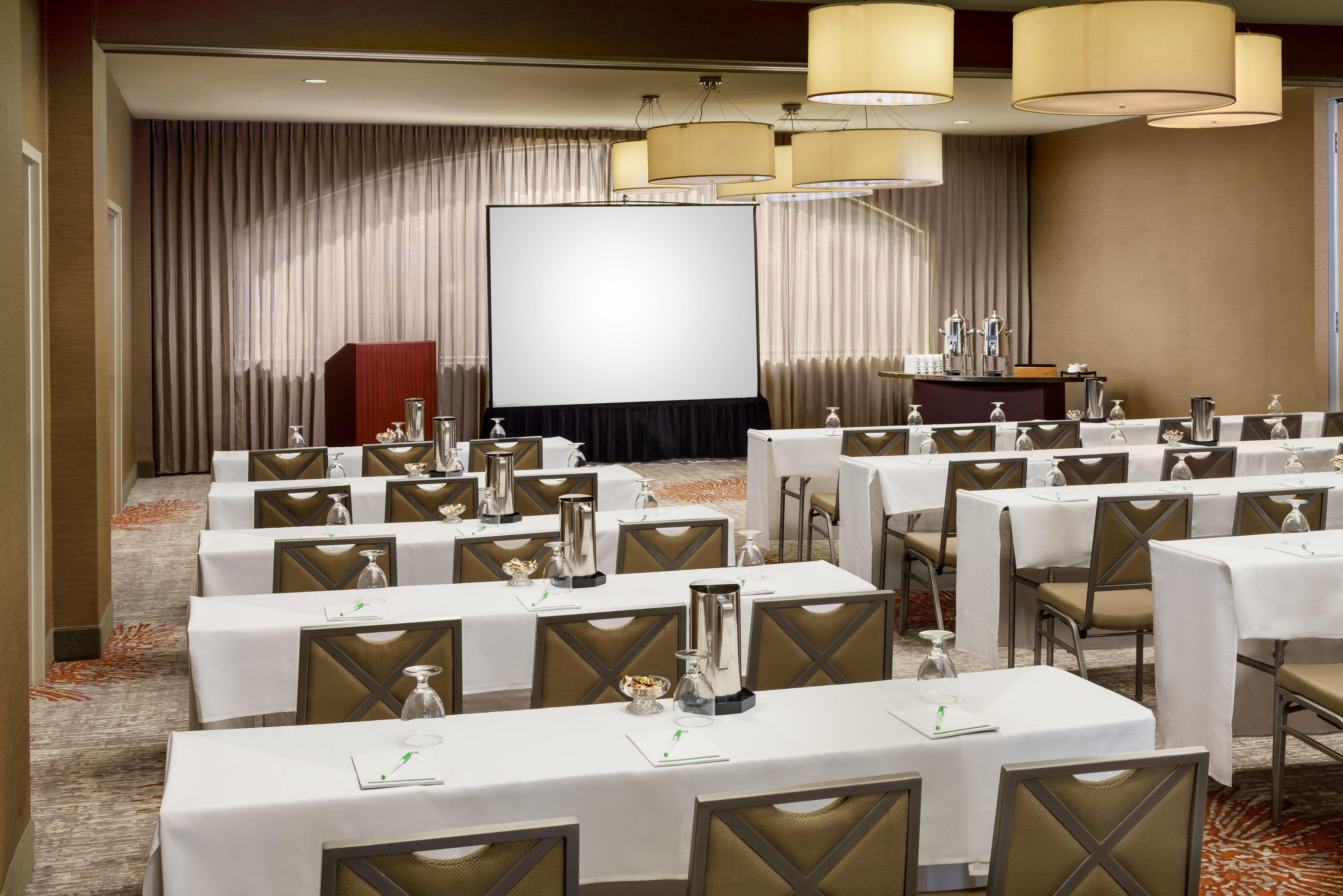 Holiday Inn Charlotte University By Ihg Zewnętrze zdjęcie
