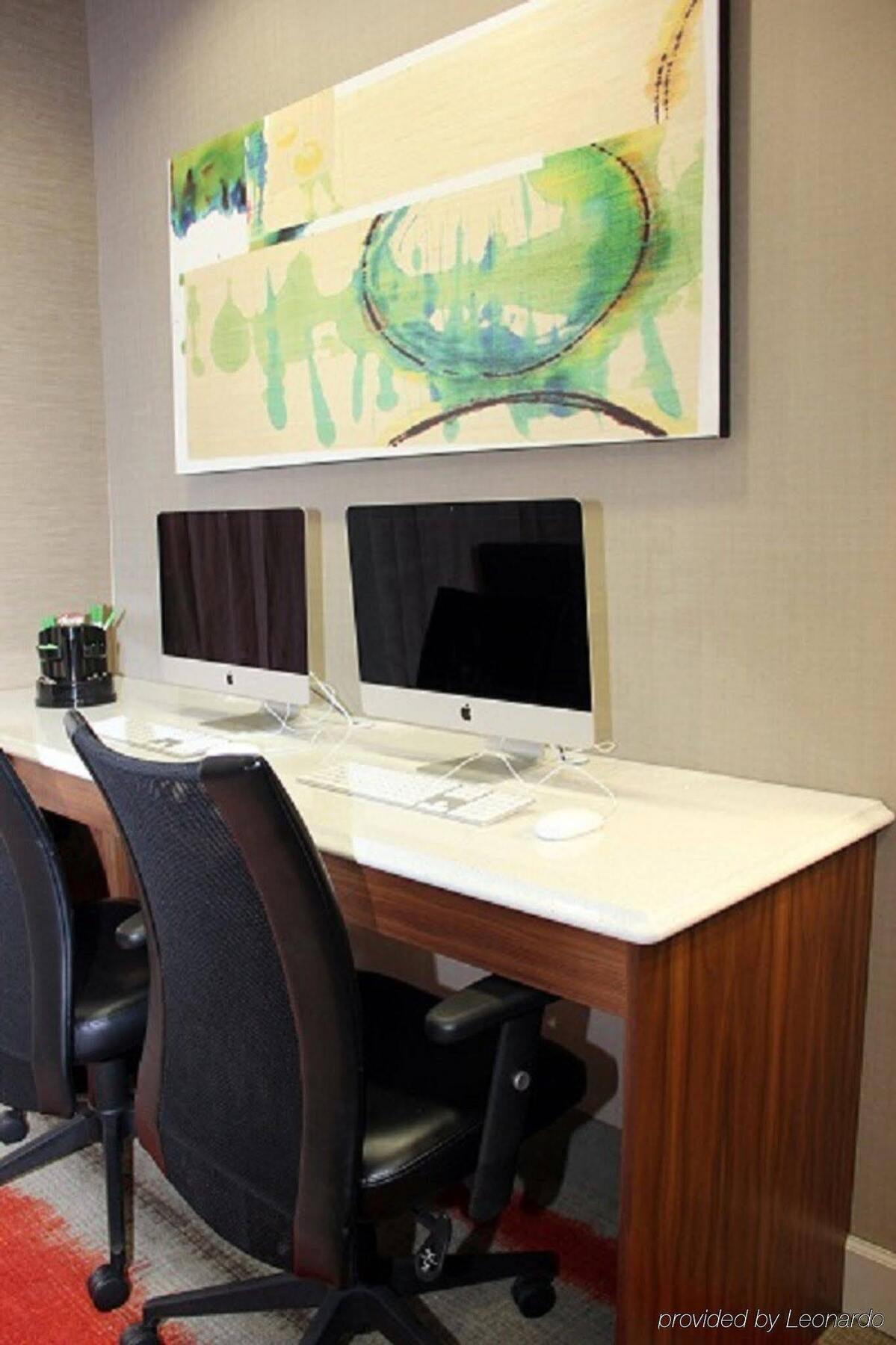 Holiday Inn Charlotte University By Ihg Zewnętrze zdjęcie